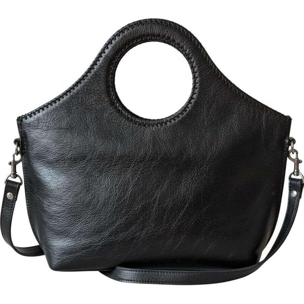 ✨ Stunning Patricia Nash Adeline Cutout Handle Bag in Classic Black!